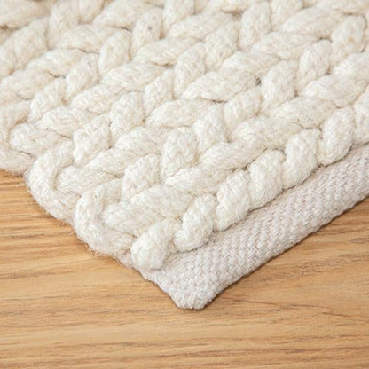 Europa Woolen Ivory Rug