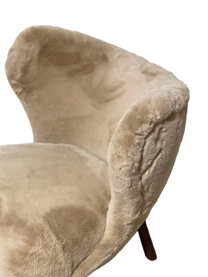 Petra Scandinavian Faux Fur Lounge Chair